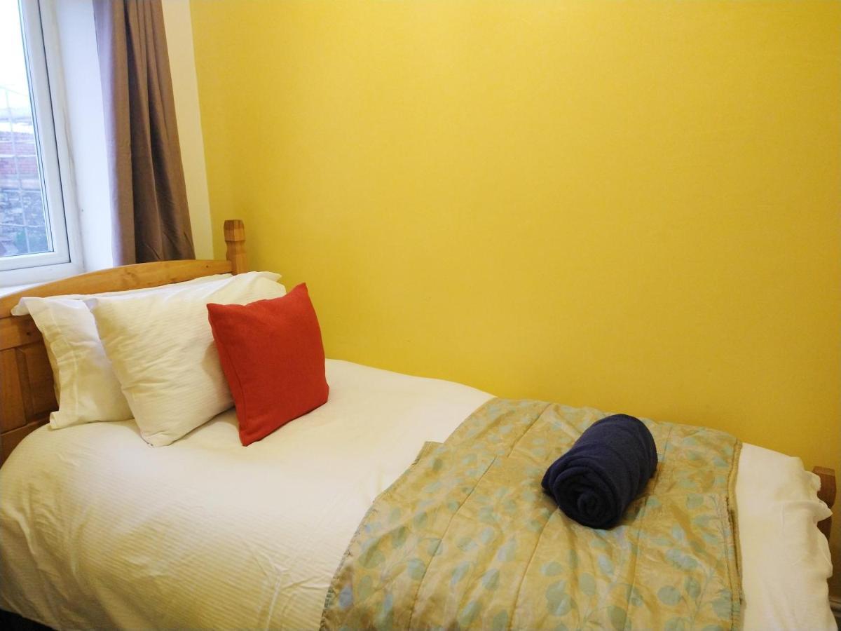 Derwent Street Apartment 2 - Self Contained - 2 Bed Self Catering Apartment Workington Kültér fotó